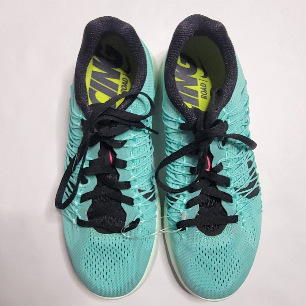 💚 Nike Lunarlon Flywire Running Shoes Women’s 6 Mint Green